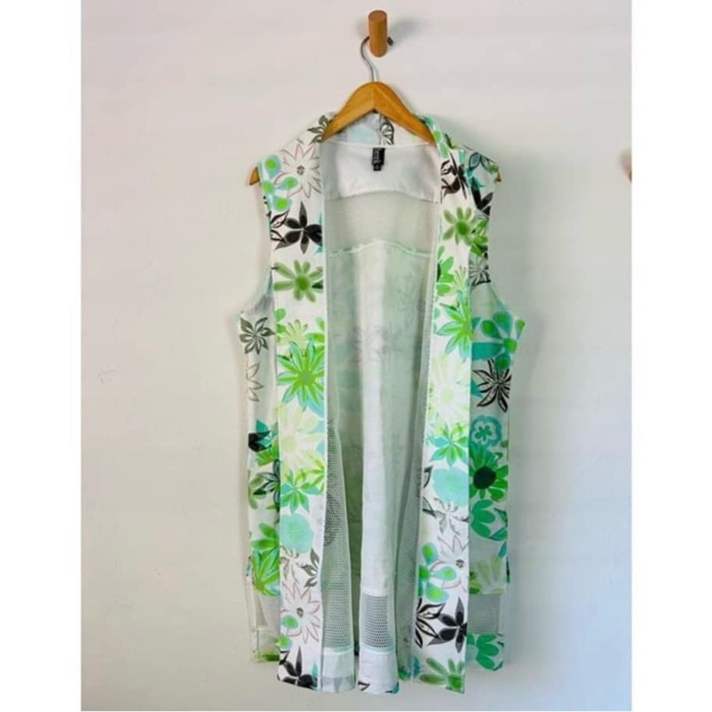 Berek Women's Vest - Picture 7 of 8